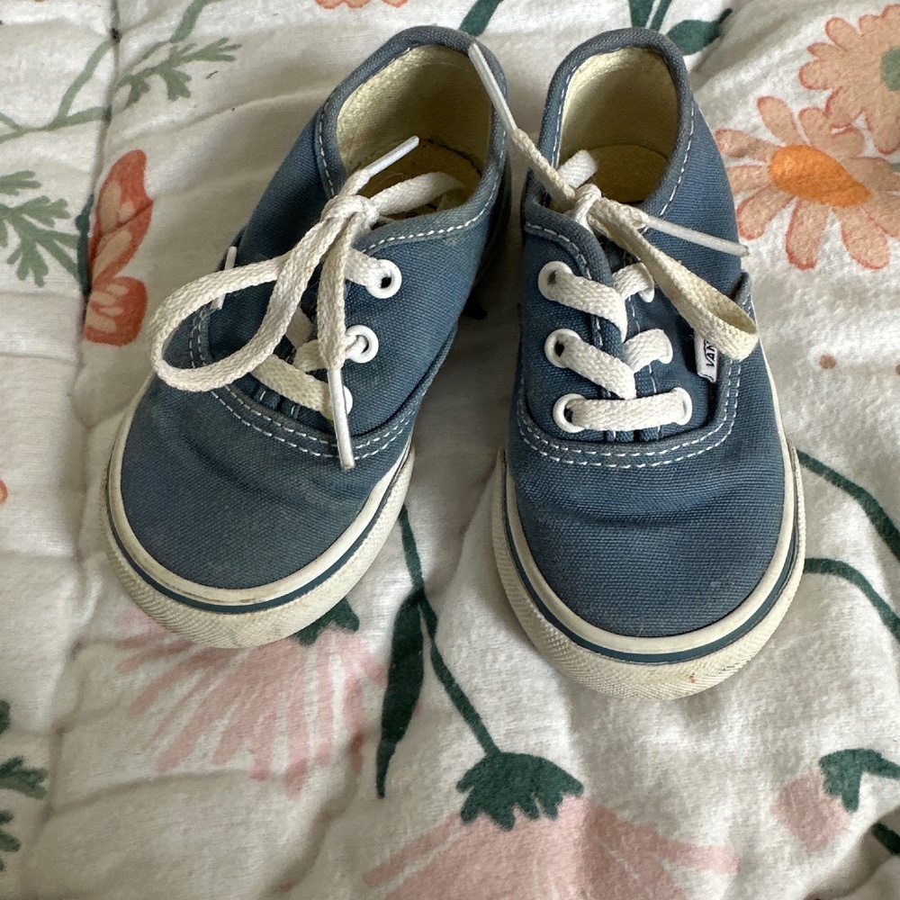 Vans toddler lace up
